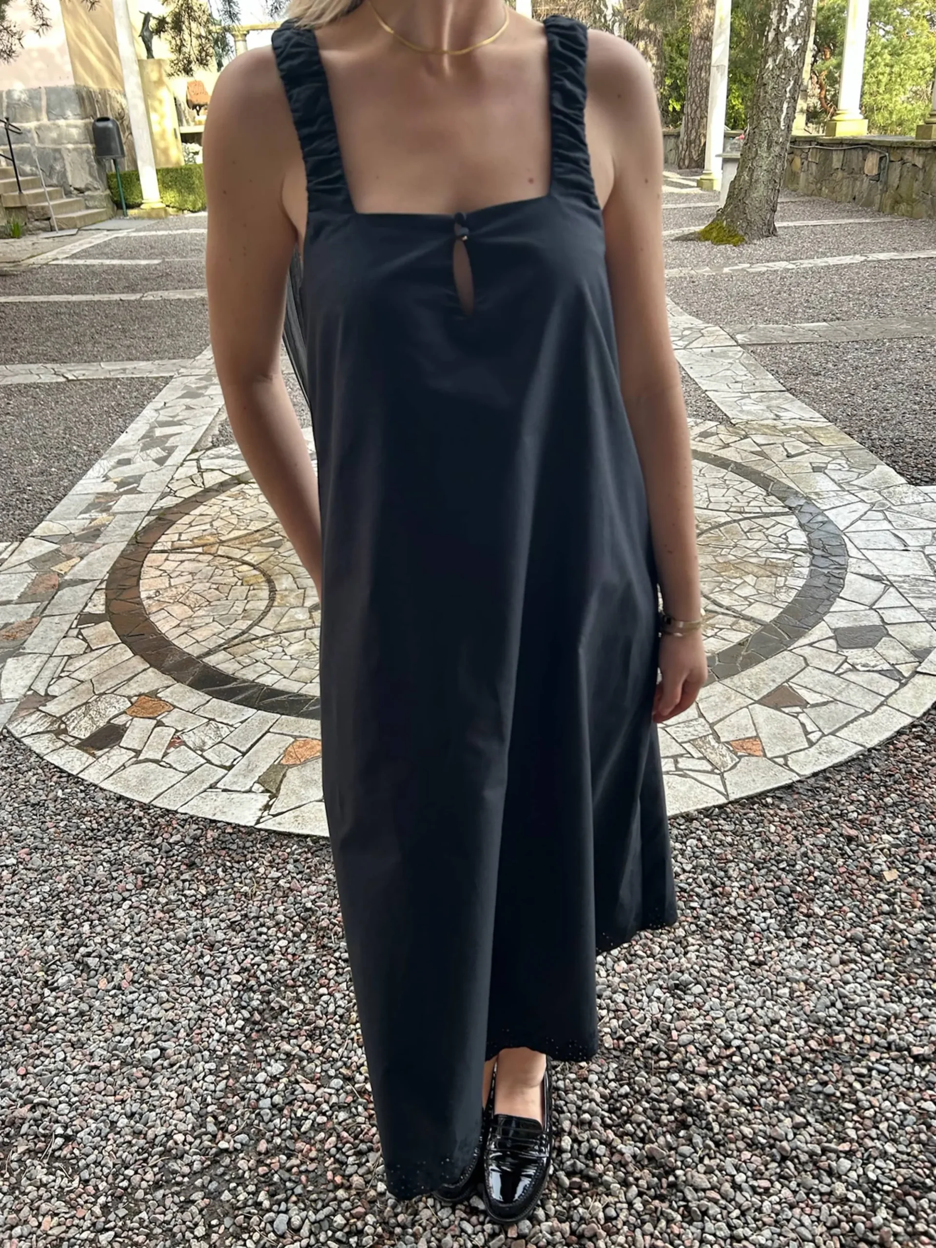 Breezy Embroidered Dress Black