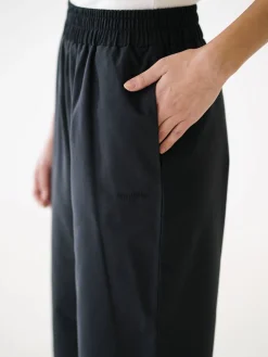 Breezy Pants Black