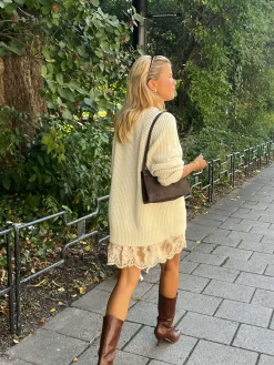 Chunky Raglan Roundneck Off White