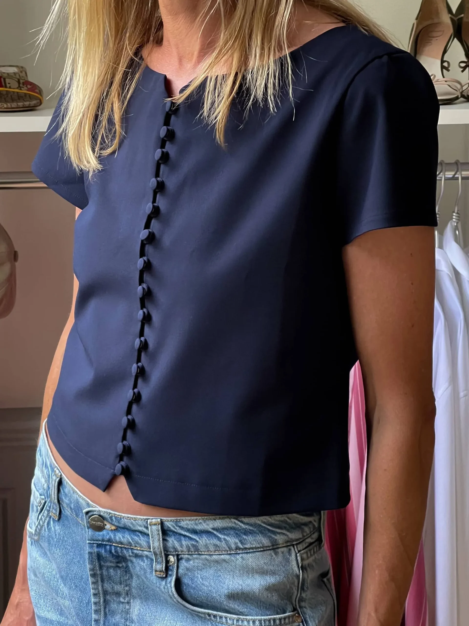 Day-to-day Top Deep Blue