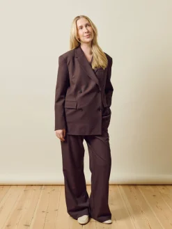 Essential Blazer Brown