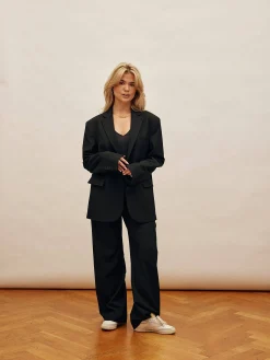 Forever Blazer Black