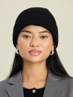 Knitted Beanie Black