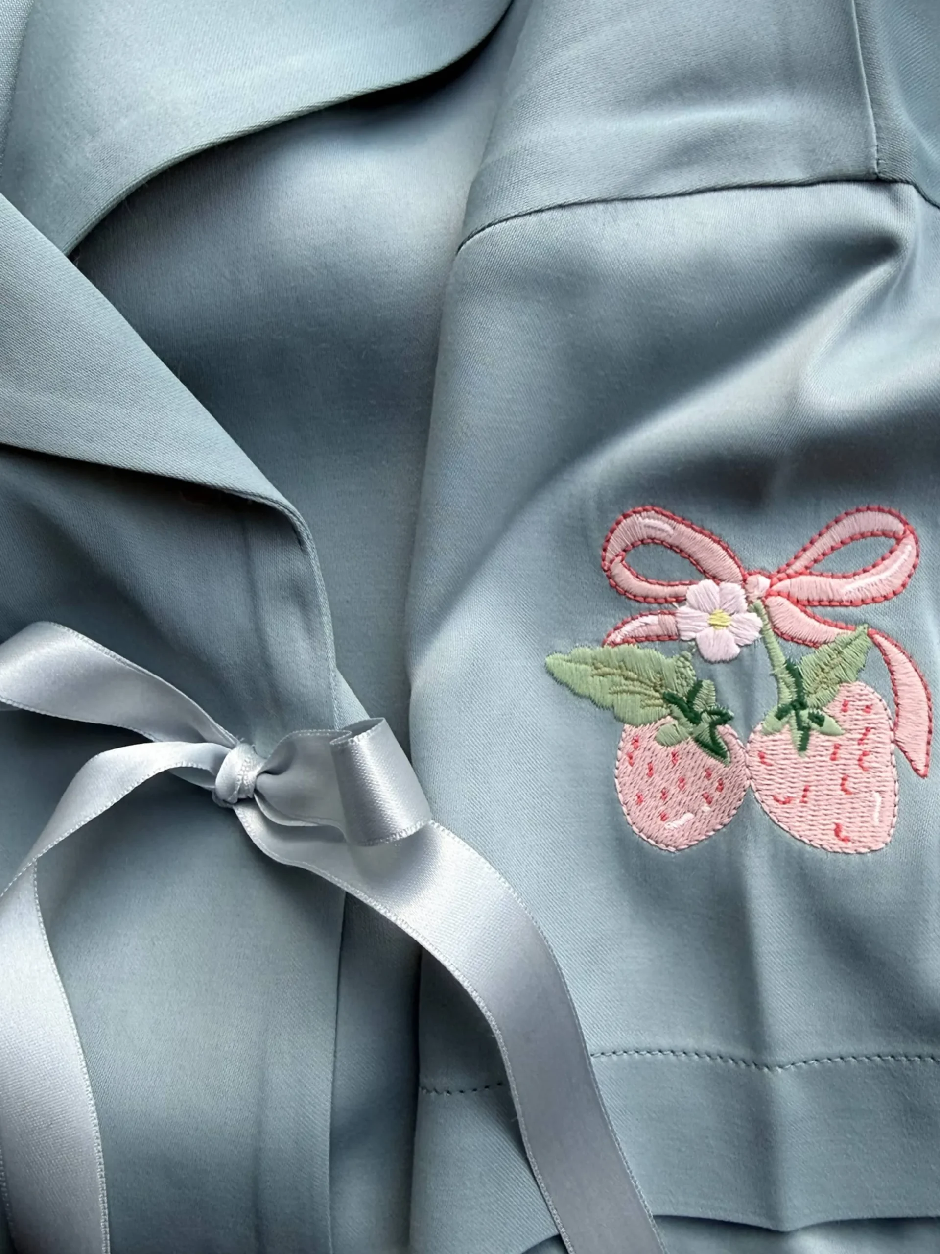Loves Me Knot Top Dove Blue