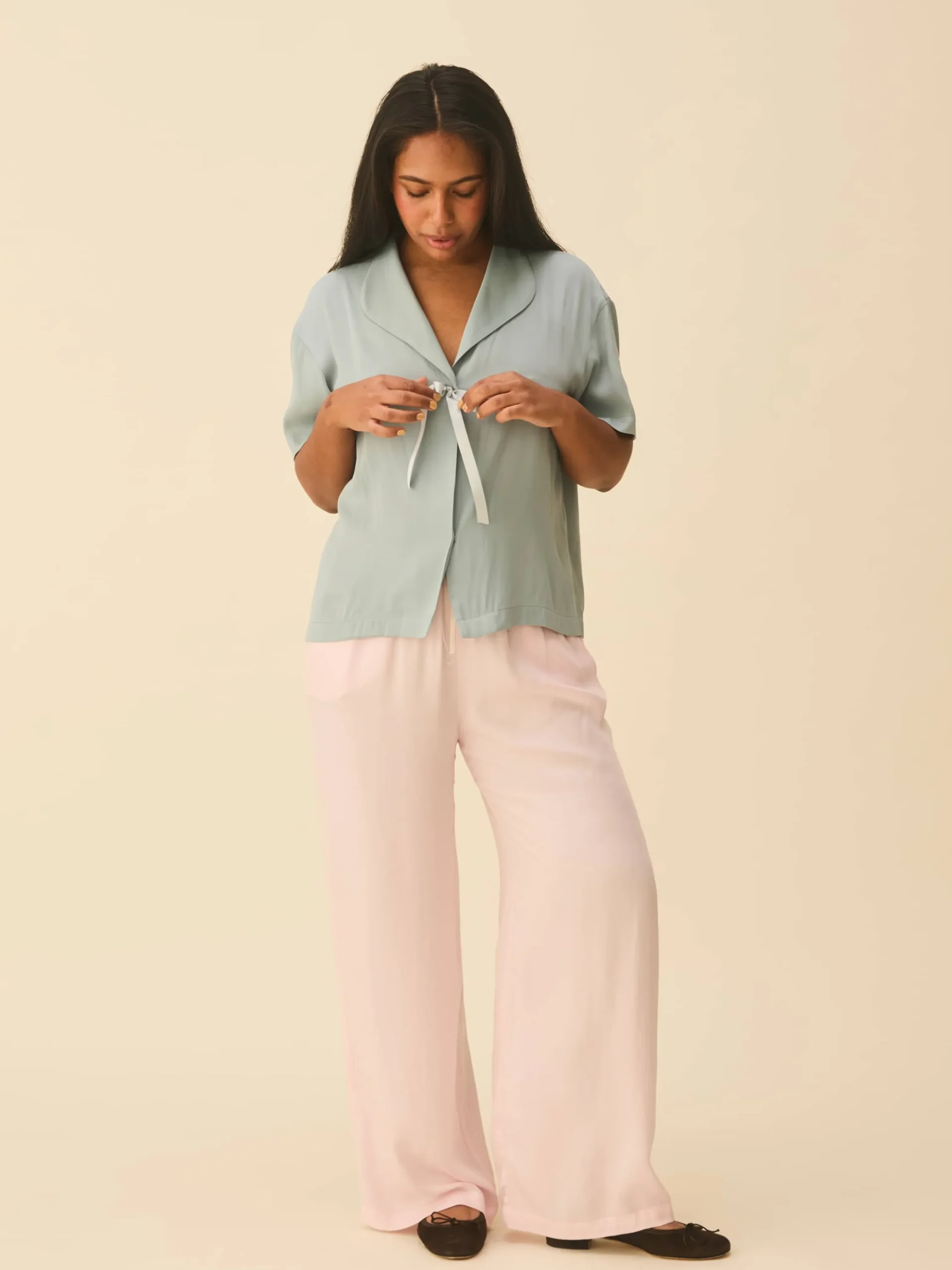 Loves Me Knot Top Dove Blue