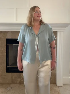 Loves Me Knot Top Dove Blue