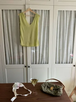 Peridot V-neck Top Green
