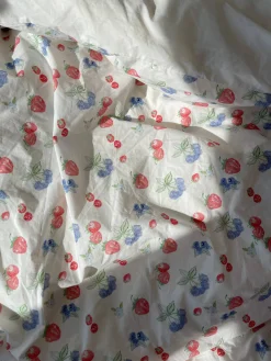 Pillow Case Summer Berries