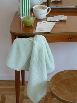 Small Towel Green