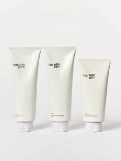The Essential Moisture Kit